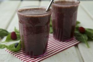 Karen Maidment's Berry Green Smoothie